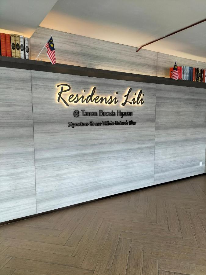Hani Homestay Wifi Netflix Secure Parking Klia Usim Inti Aeon Mall Nilai Exterior photo